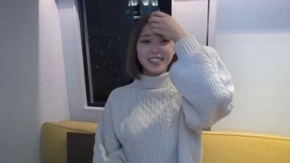 172CM苗条美女为了保险业绩只好用性来换取 粉嫩逼逼被狂插