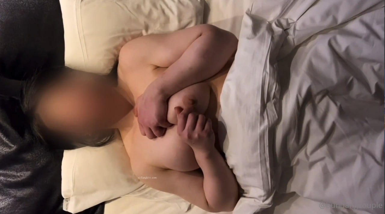 CJOB-138 ウチらが唾液たっぷり挟み撃ちベロキスでイカせてアゲルBEST